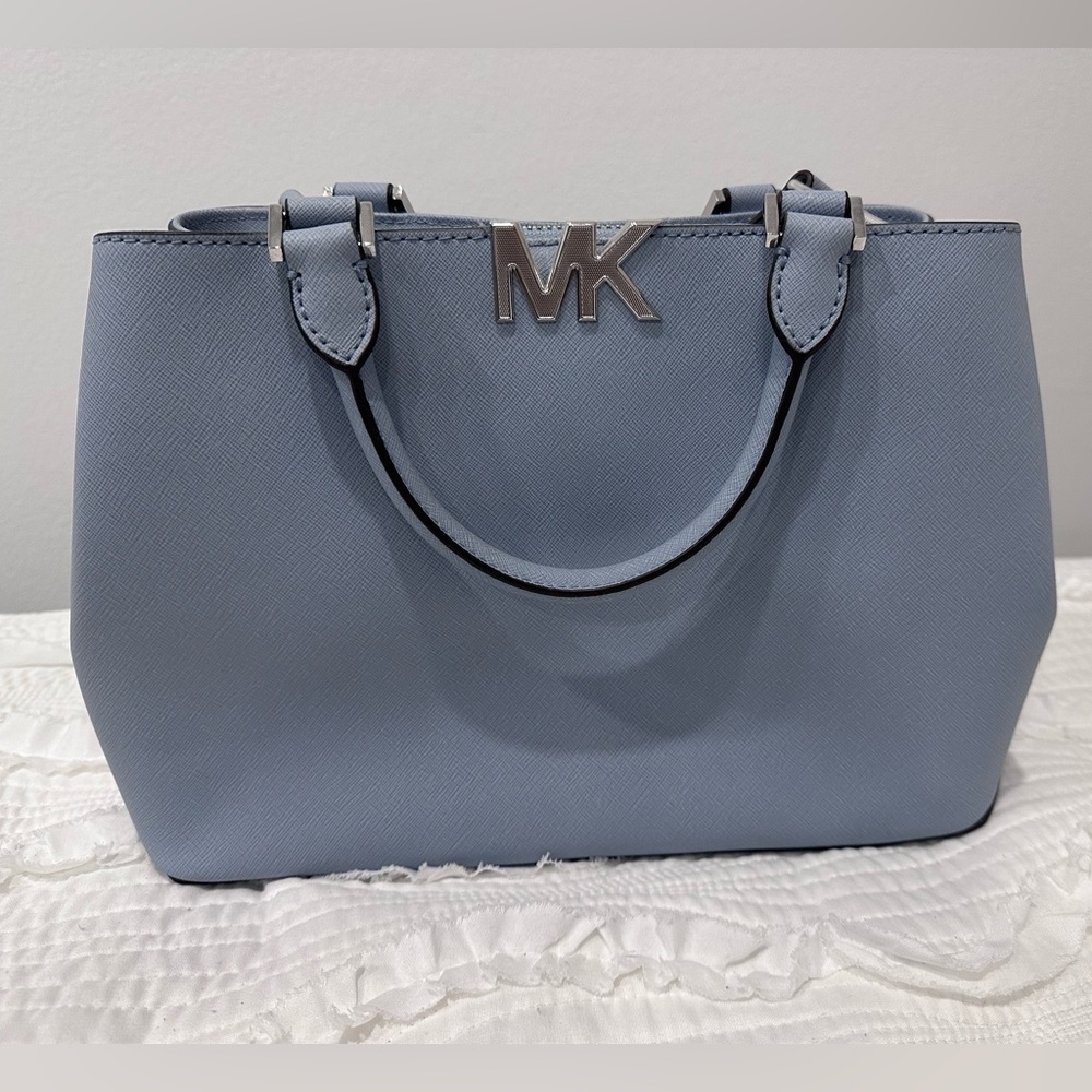 Michael Kors Florence bag in pale blue. Brand new with tag